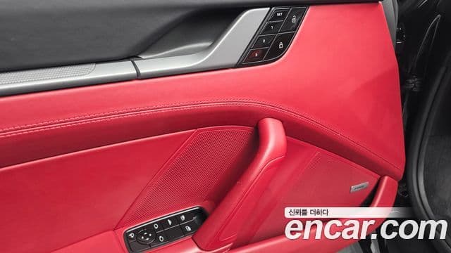 Porsche 911 (992) Carrera кабриолет, 2020 12