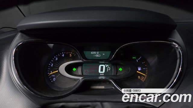 Renault Korea(Samsung) QM3 LE, 2015 8