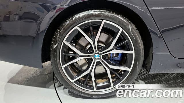 BMW 5시리즈 (G30) 530i xDrive M Sport, 2023 все фото