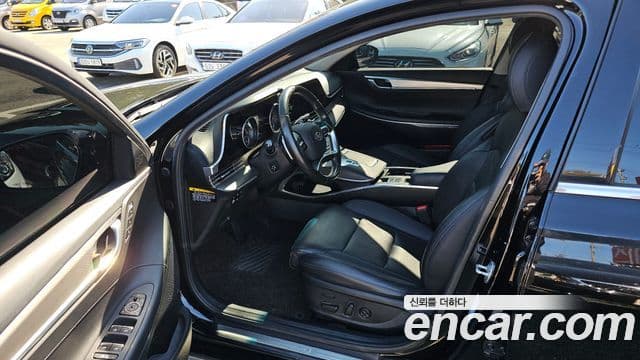 Hyundai The / новый New Grandeur IG гибрид Exclusive, 2020 11