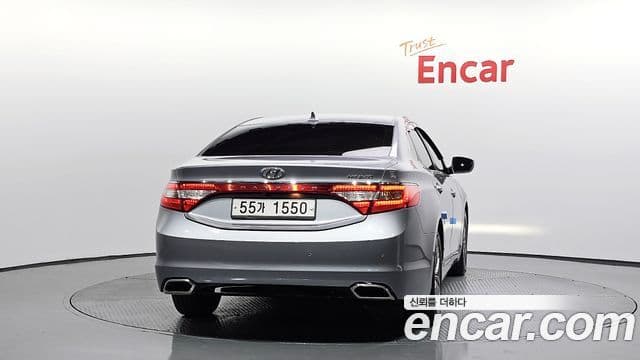 Hyundai Grandeur HG Modern, 2015 4