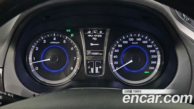 Hyundai Grandeur HG Modern, 2015 8