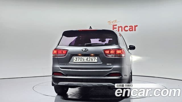 Kia All New Sorento Luxury, 2016 4