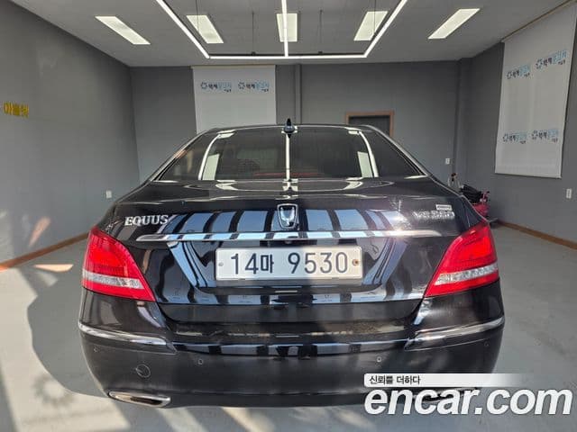 Hyundai Equus(новый кузов / новое поколение) Prestige VVIP팩, 2012 4