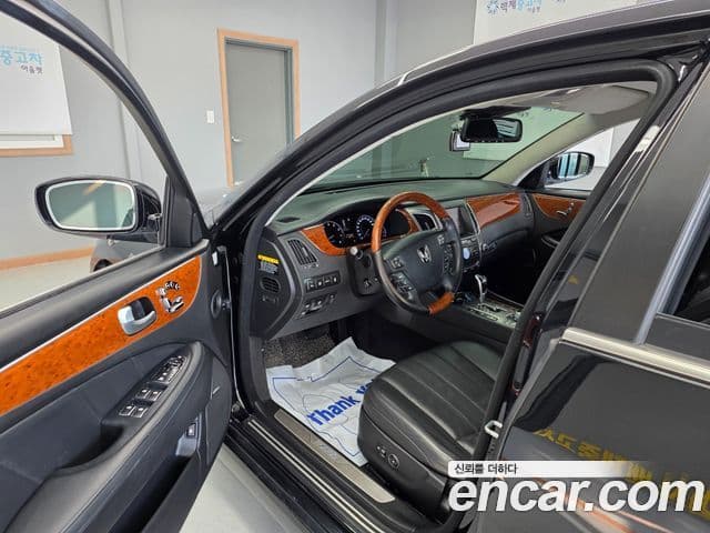 Hyundai Equus(новый кузов / новое поколение) Prestige VVIP팩, 2012 10