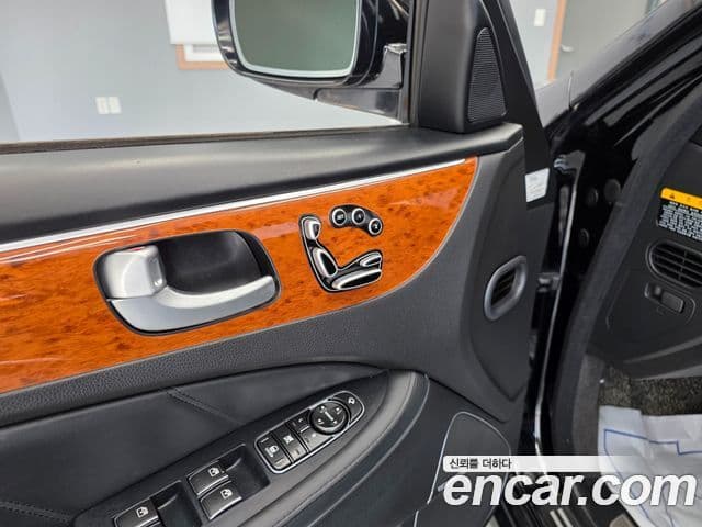 Hyundai Equus(новый кузов / новое поколение) Prestige VVIP팩, 2012 14