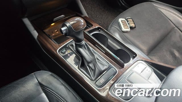 Kia The / новый New K7 Luxury, 2015 9