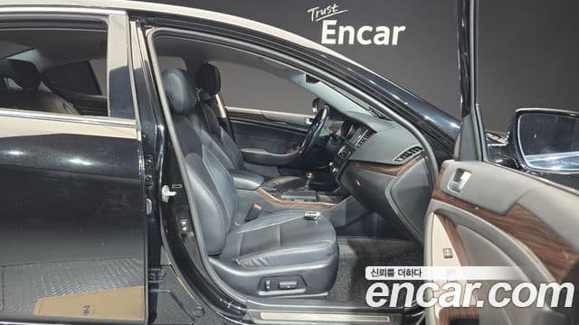 Kia The / новый New K7 Luxury, 2015 10