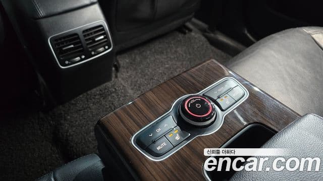 Kia The / новый New K7 Luxury, 2015 18