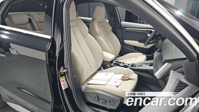 Audi A3 (8Y) Premium, 2024 10