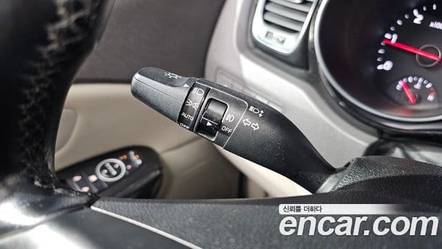 Kia All New Carnival Prestige, 2015 19