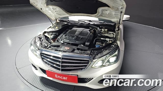Mercedes-Benz E-класс W212 E300 Elegance, 2016 6