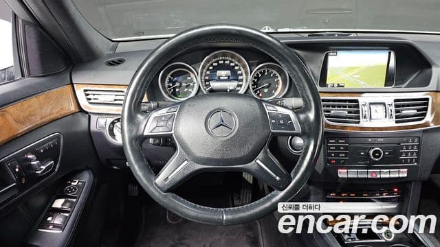 Mercedes-Benz E-класс W212 E300 Elegance, 2016 12