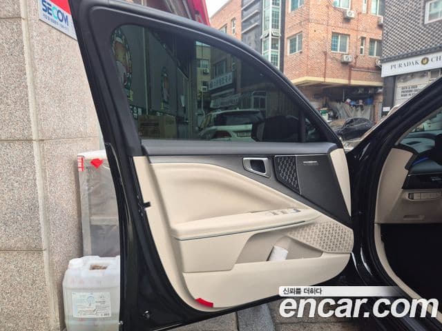 Kia The / новый New K8 гибрид Signature, 2026 10