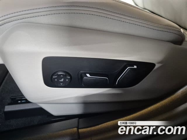 BMW 5시리즈 (G60) 520i M Sport, 2025 12