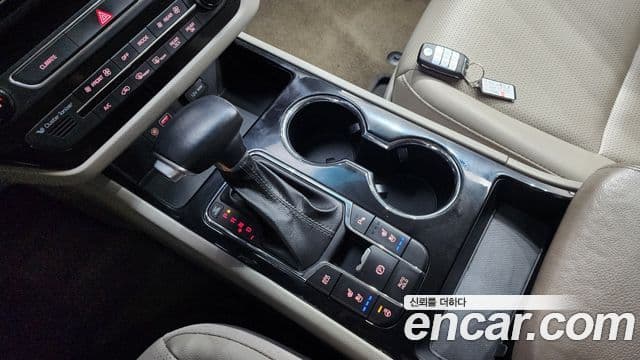 Kia The / новый New Carnival Prestige, 2020 9