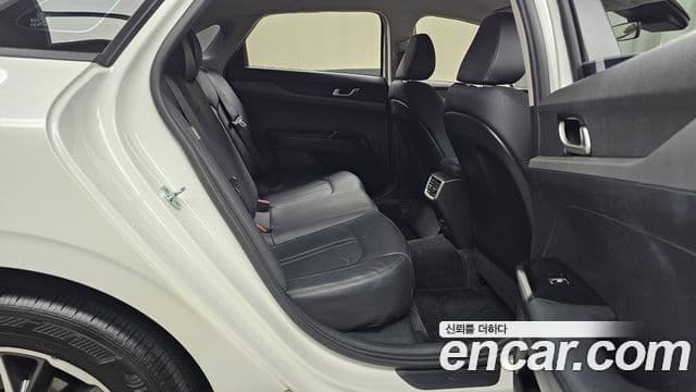 Kia K5 3세대 Trendy, 2021 12