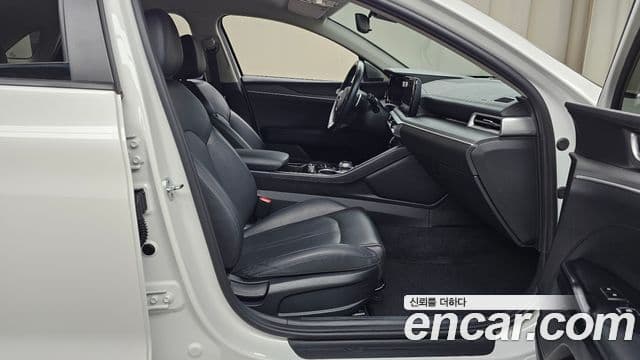 Kia K5 3세대 Trendy, 2022 11
