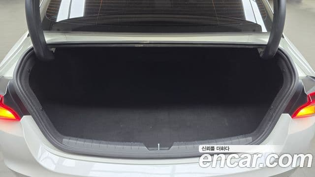 Kia K5 3세대 Trendy, 2022 20