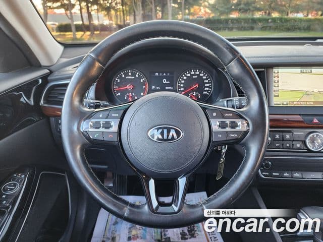 Kia All New K7 3.0 LPI Deluxe (арендный автомобиль), 2017 7