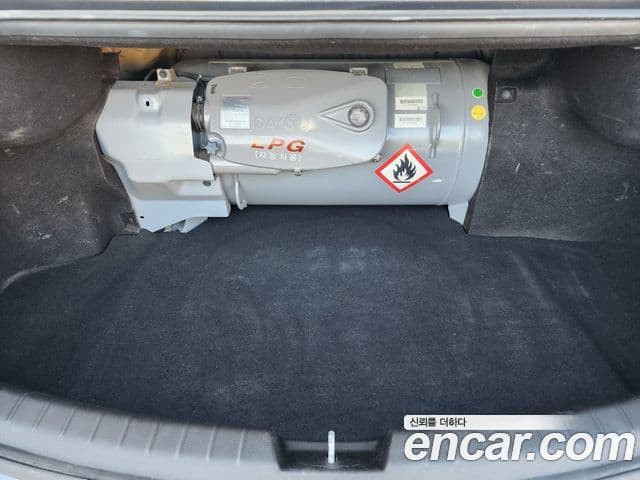 Kia All New K7 3.0 LPI Deluxe (арендный автомобиль), 2017 19