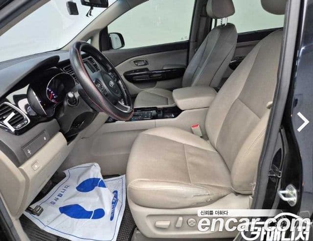 Kia All New Carnival Prestige, 2016 11