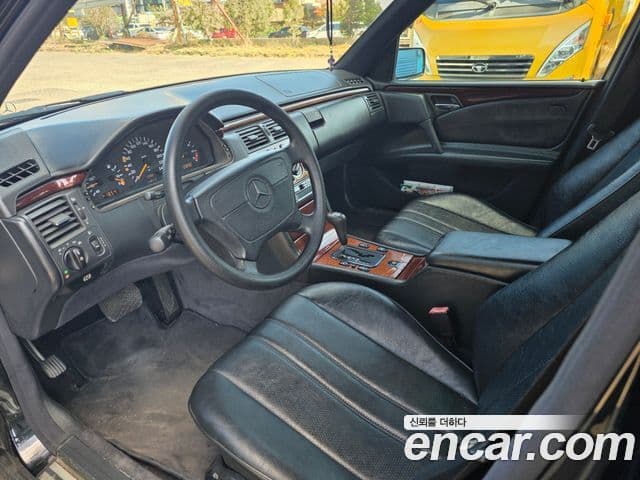 Mercedes-Benz E-класс W210, 1996 7