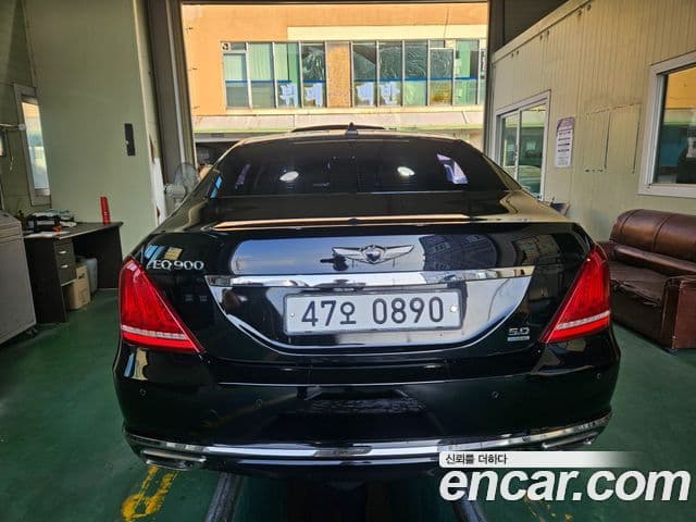 Genesis EQ900 Prestige, 2016 4