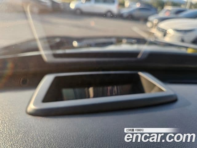 Genesis EQ900 Prestige, 2016 12