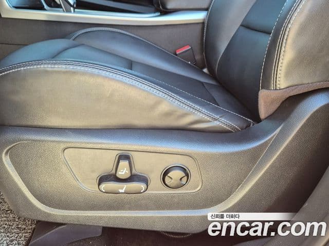 KG모빌리티(SsangYong) Torres T7, 2023 16