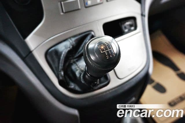 Hyundai Grand Starex CVX Premium, 2015 13