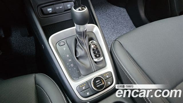 Hyundai Venue Premium, 2026 9