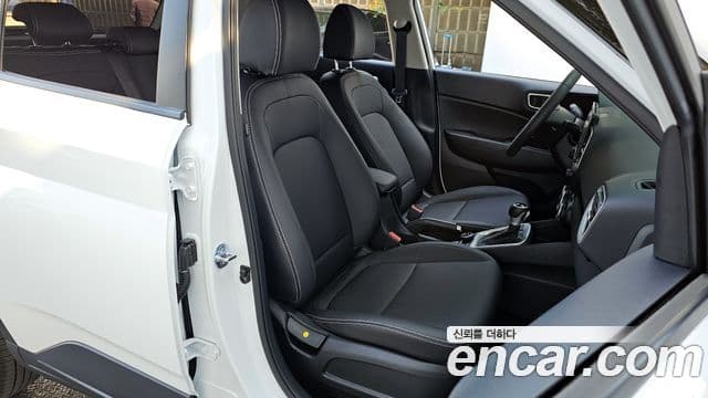 Hyundai Venue Premium, 2026 10