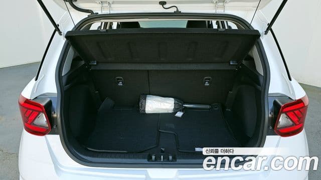 Hyundai Venue Premium, 2026 20