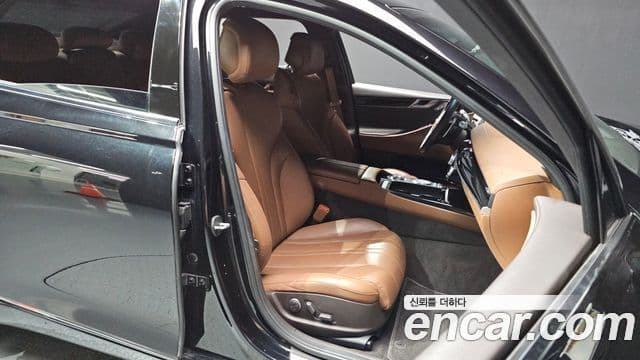 Genesis G80 (RG3) бензин 2.5 турбо AWD, 2021 11