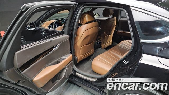 Genesis G80 (RG3) бензин 2.5 турбо AWD, 2021 12