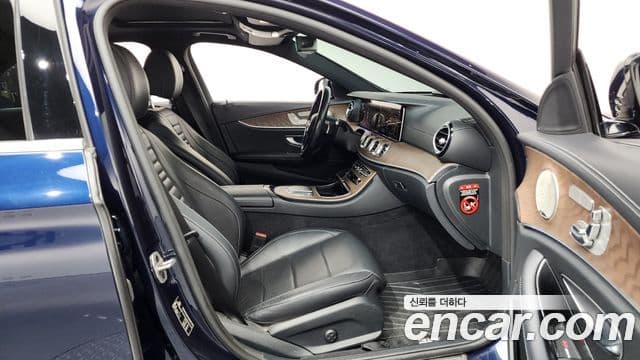 Mercedes-Benz E-класс W213 Exclusive, 2021 11