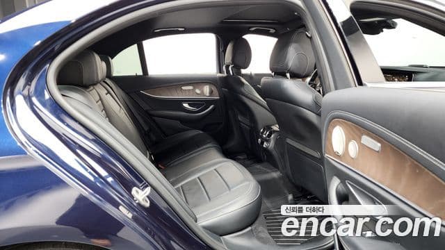 Mercedes-Benz E-класс W213 Exclusive, 2021 12