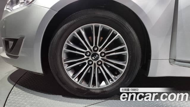 Kia The / новый New K7 Luxury, 2015 все фото