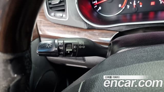 Kia The / новый New K7 Luxury, 2015 17