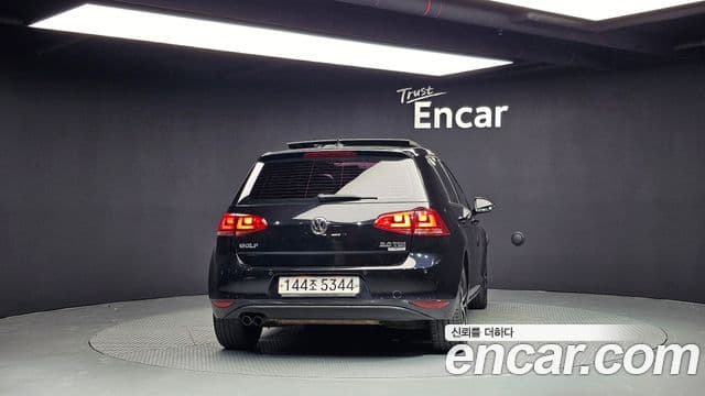 Volkswagen Гольф 7세대 Premium, 2015 4