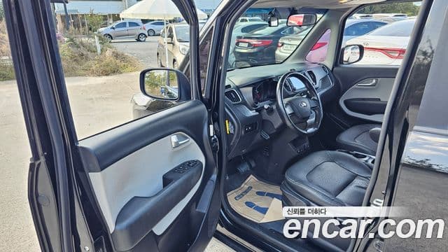 Kia Ray Luxury, 2016 10