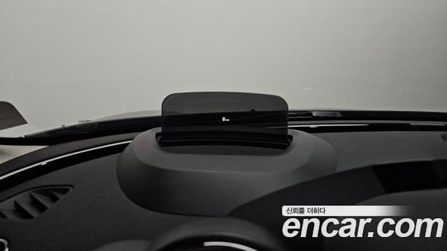 Mini Cooper 클럽맨 2세대, 2018 18