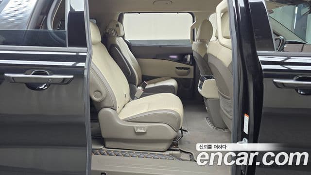 Kia Carnival 4세대 Signature, 2021 12