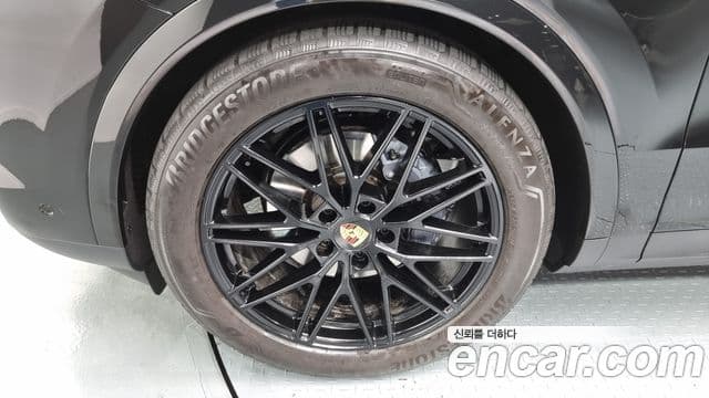 Porsche Cayenne (PO536) 3.0 купе, 2024 все фото