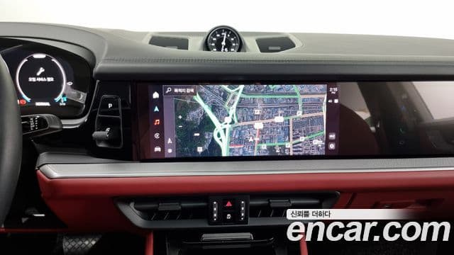 Porsche Cayenne (PO536) 3.0 купе, 2024 13