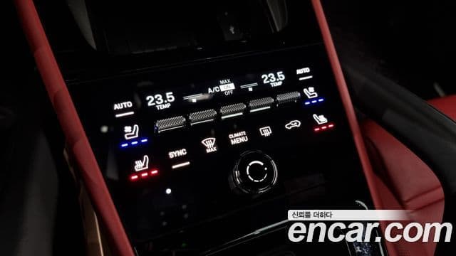 Porsche Cayenne (PO536) 3.0 купе, 2024 16