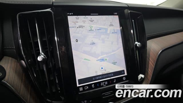 Volvo XC60 2세대 B5 Ultimate Bright, 2023 15