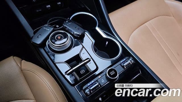 Kia K5 гибрид 3세대 Noblesse, 2022 9