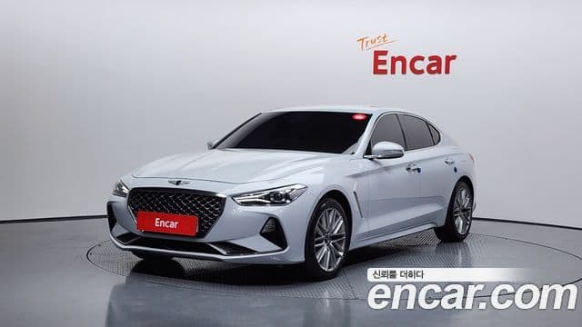 Genesis G70 Elite, 2020 1